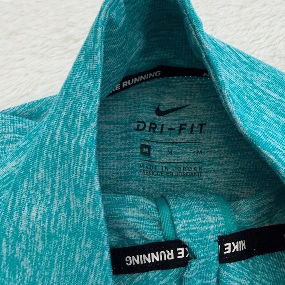Nike turquoise running